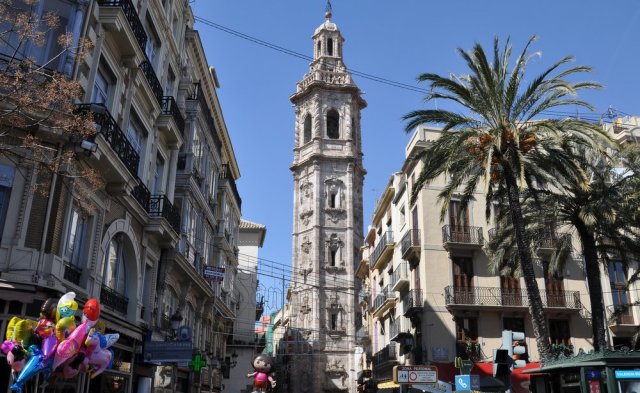 Torre de la Iglesia de Santa Catalina - Imagen de SpainCenter