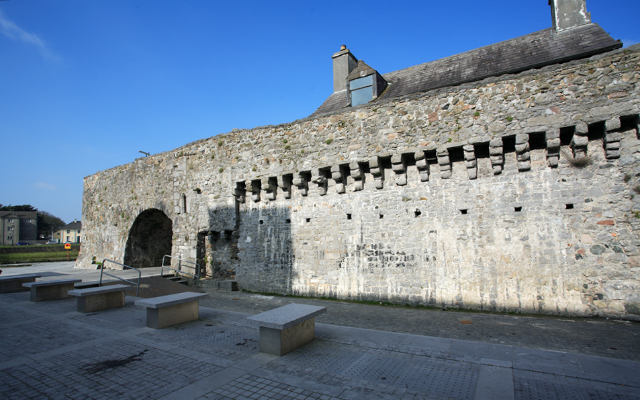 Arcos Españoles en la ciudad de Galway en Irlanda - Imagen de BuddyMurphy