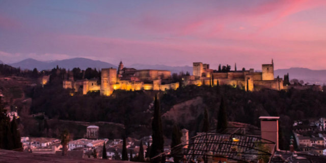 Vista de Granada desde Albaicín - Destino y Sabor