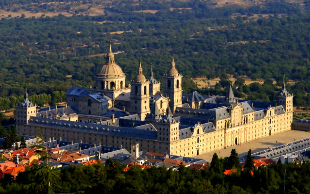 El Monasterio de El Escorial, desde el monte Abantos