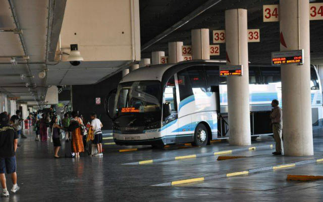 Viajar en autobús - Imagen de ElPeriódicoDeAragón