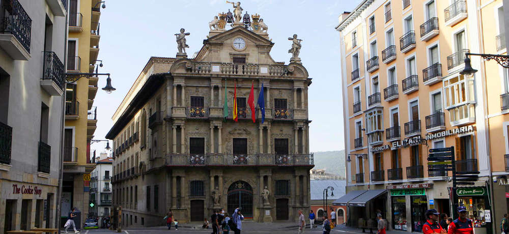 Pasar un día en Pamplona - Destino y Sabor