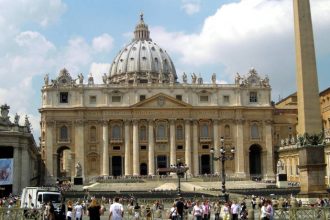 San Pedro del Vaticano - Destino y Sabor