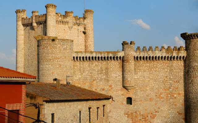 Castillo de Torija y Museo del Viaje a la Alcarria - Destino y Sabor