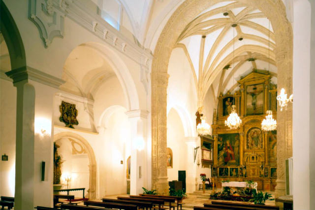 Interior de la Iglesia de Santa María de la Asunción de Torija - Imagen del Ayto