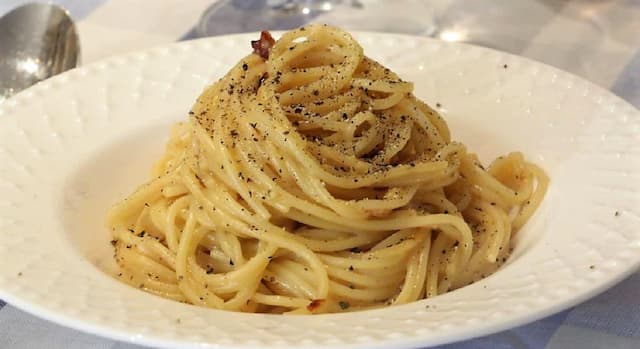Spaghetti carbonara - Imagen de La mesa del Conde