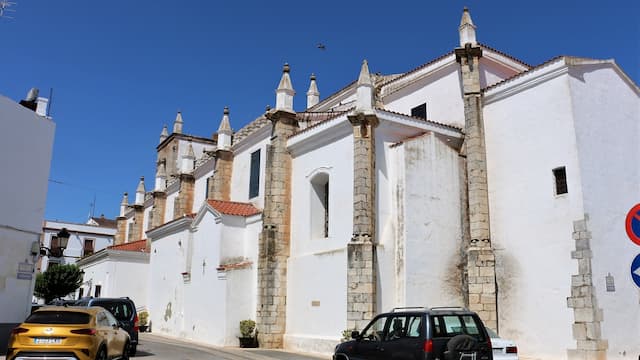 Iglesia de Santa María Magdalena - Destino y Sabor