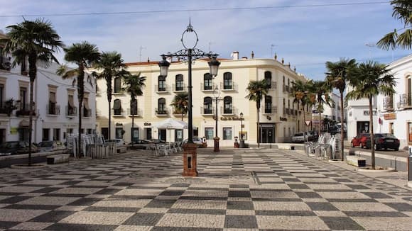 Plaza de España de Olivenza - Imagen de Cope Badajoz