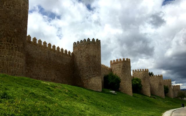 Murallas de Ávila, unas de las mejor conservadas del mundo – Destino Castilla y León