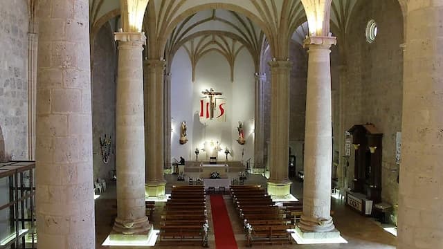 Interior de la Iglesia de Nta. Señora de la Asunción de El Provencio - Imagen del Ayuntamiento