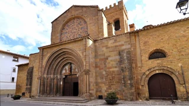 Iglesia de Santiago el Mayor - Destino y Sabor