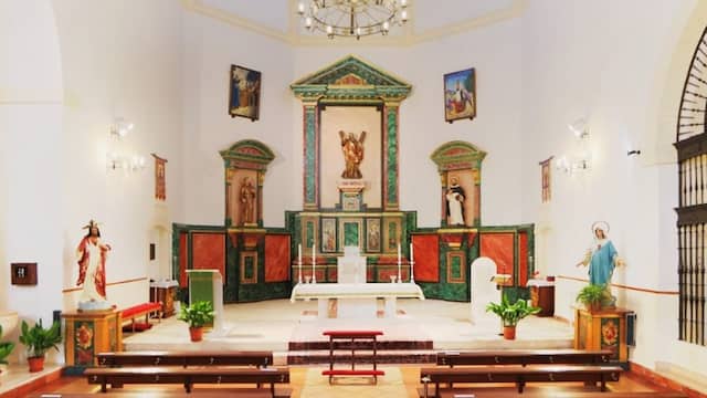 Interior de la Iglesia de San Andrés de Villarejo de Salvanés - Destino y Sabor