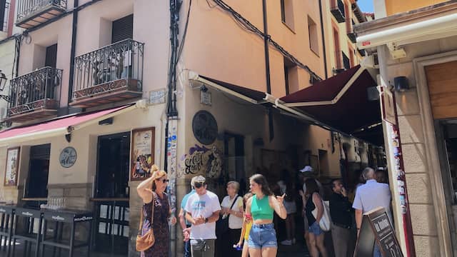 Principio de la Calle Laurel de Logroño - Destino y Sabor
