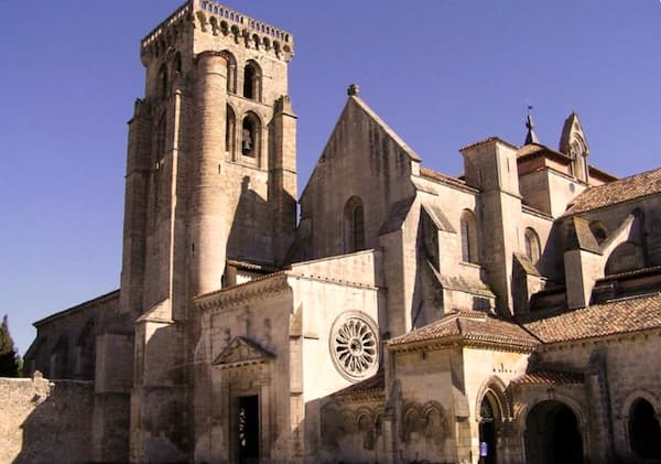 Fachada del Monasterio De Santa María Real de las Huelgas - Imagen de Pueblos más bonitos de España