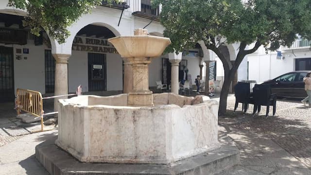 Fuente diseñada por Zurbarán en Llerena - Imagen de Hoy