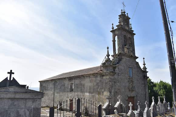 Iglesia de Santa María de Ordes, en Rairiz de Veiga - Imagen CC Wikipedia
